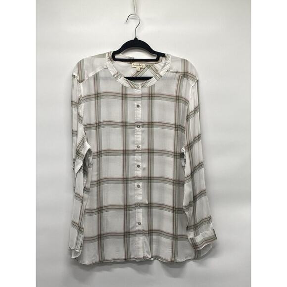 Jane + Delancey Tops - Jane + Delancey Women’s Button Front Top White Plaid Green Classic Neutral Sz 2x
